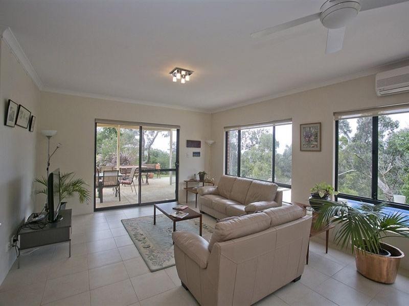 25 Zamia Road, Gooseberry Hill WA 6076