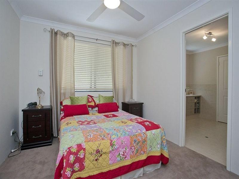 25 Zamia Road, Gooseberry Hill WA 6076