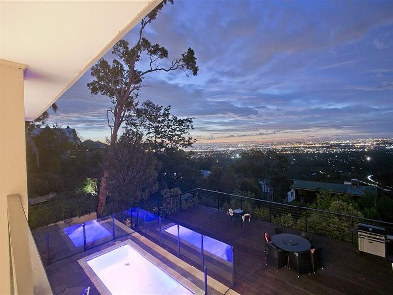 19 Graham Road, Gooseberry Hill WA 6076