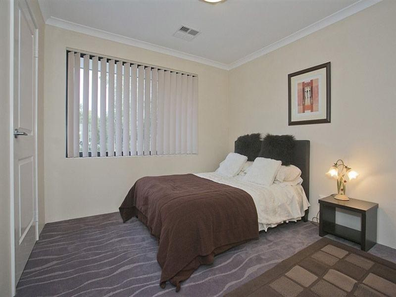 19 Graham Road, Gooseberry Hill WA 6076