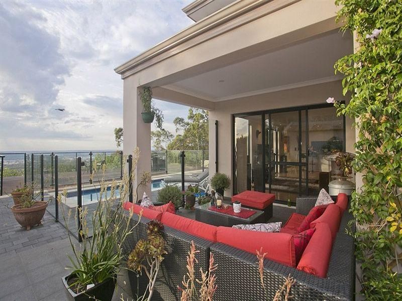 19 Graham Road, Gooseberry Hill WA 6076