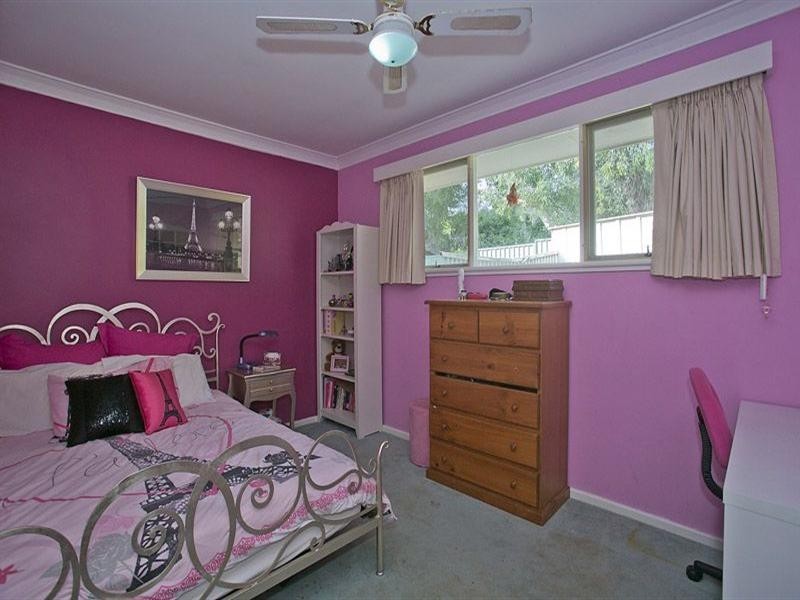 5 Jones Street, Kalamunda WA 6076