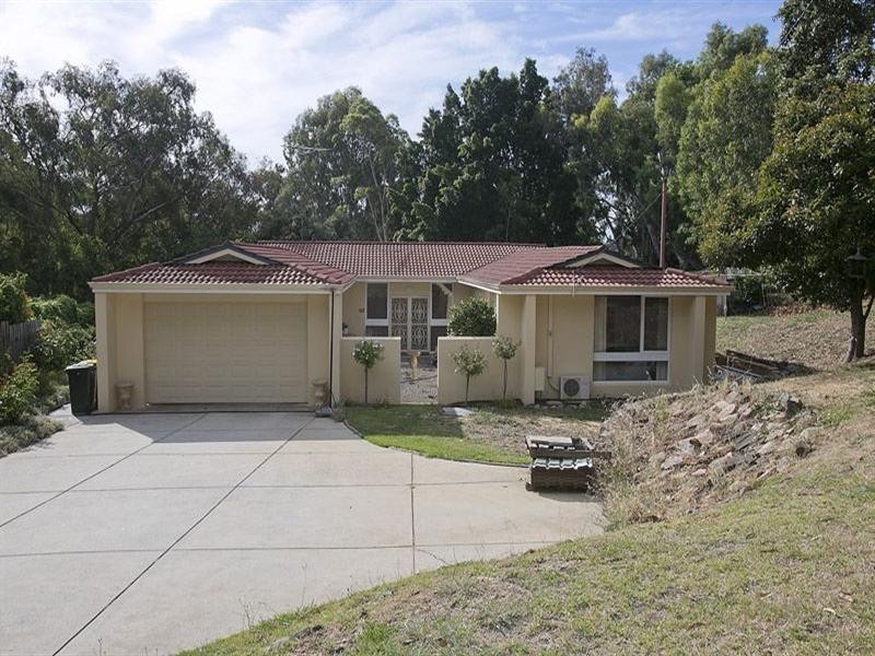 5 Jones Street, Kalamunda WA 6076