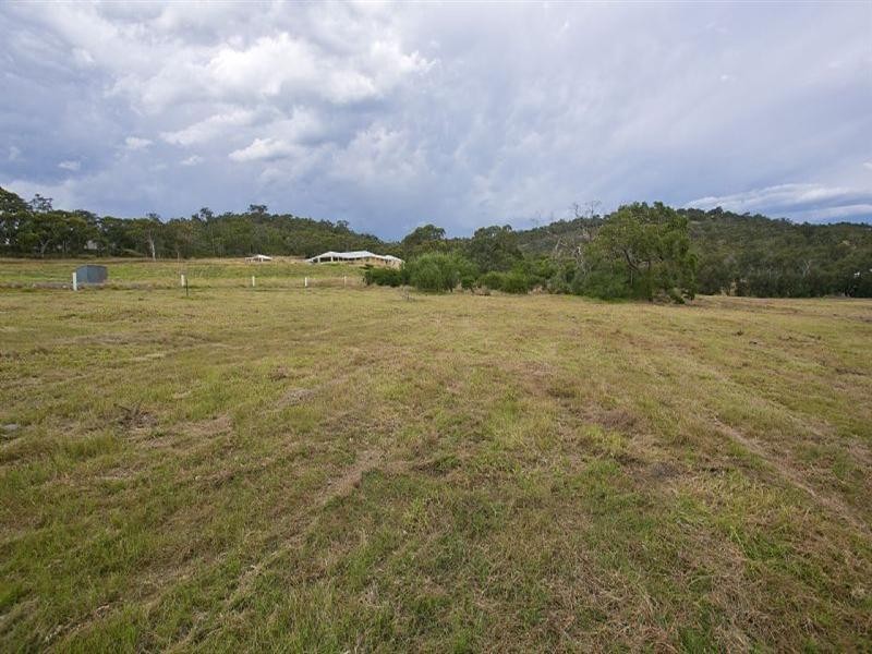 105 Holmes Road, Maida Vale WA 6057