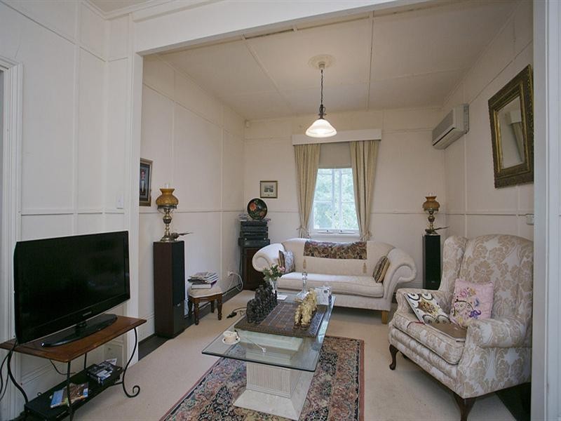 19 Gooseberry Hill Road, Gooseberry Hill WA 6076