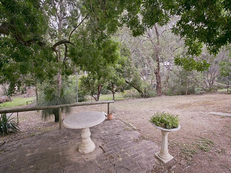 19 Gooseberry Hill Road, Gooseberry Hill WA 6076