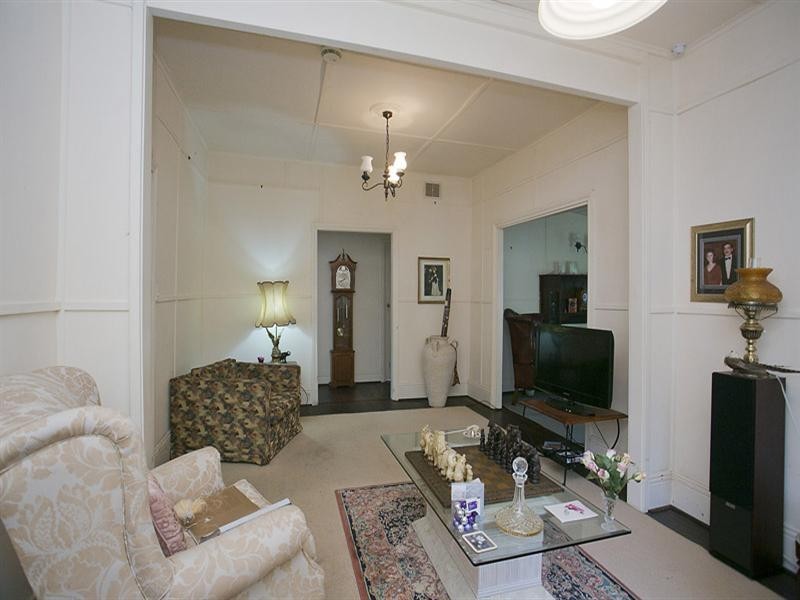 19 Gooseberry Hill Road, Gooseberry Hill WA 6076