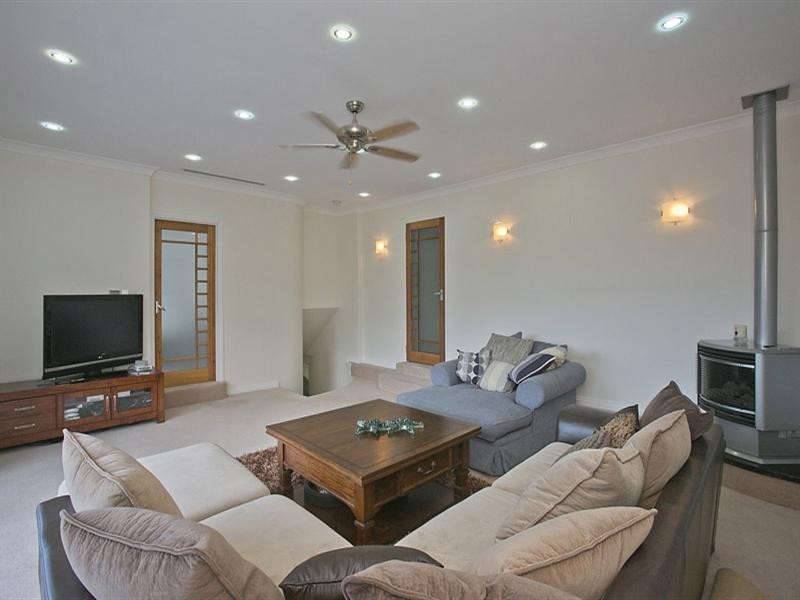 41 Malumba Crescent, Lesmurdie WA 6076