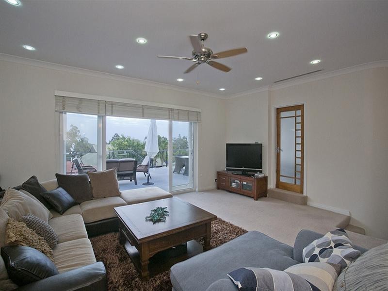 41 Malumba Crescent, Lesmurdie WA 6076