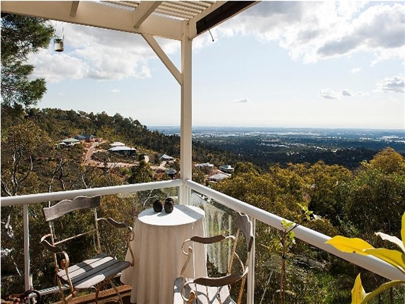 5 The Vista, Gooseberry Hill WA 6076