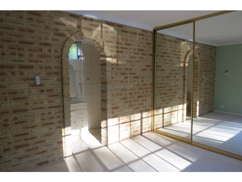 73 Falls Road, Lesmurdie WA 6076