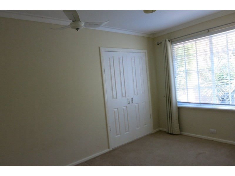 73 Falls Road, Lesmurdie WA 6076