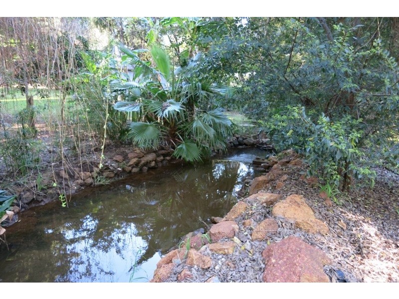 73 Falls Road, Lesmurdie WA 6076