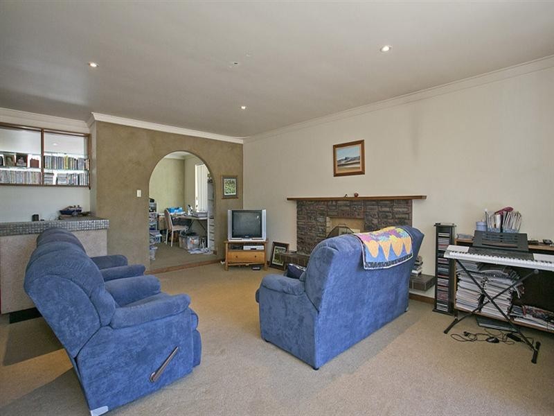 3 Pipers Place, Kalamunda WA 6076