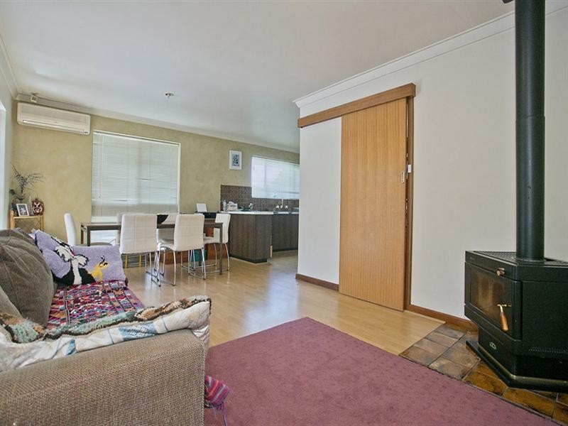 3 Pipers Place, Kalamunda WA 6076