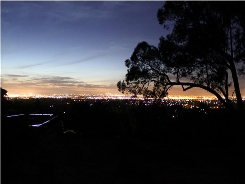 14 Gray Road, Gooseberry Hill WA 6076