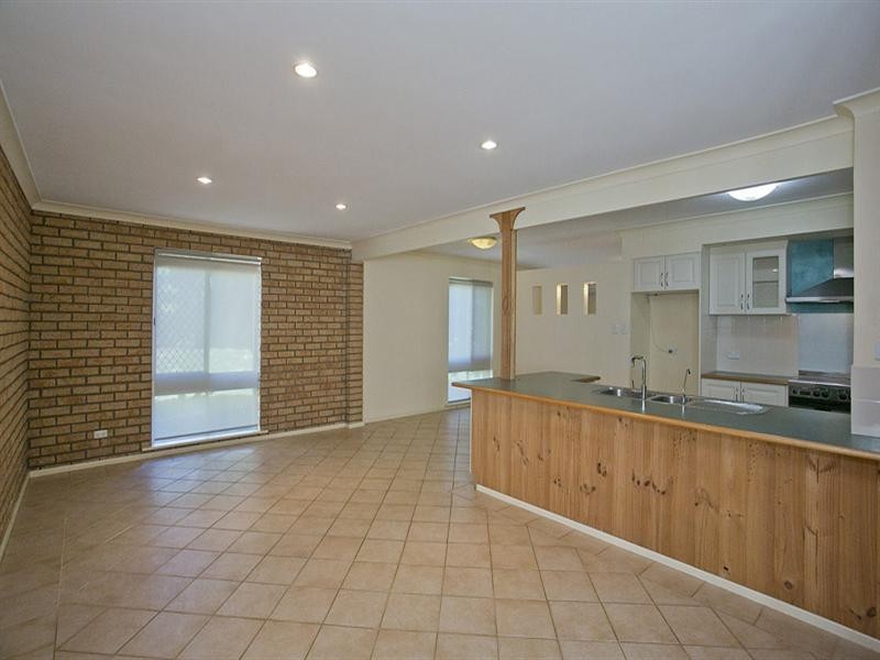 228 Kalamunda Road, Maida Vale WA 6057