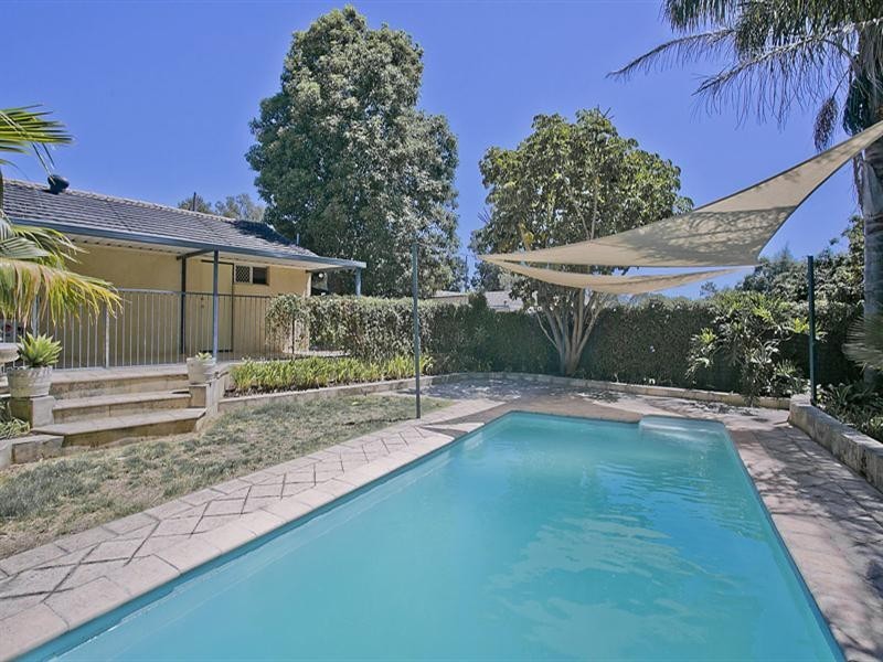 228 Kalamunda Road, Maida Vale WA 6057