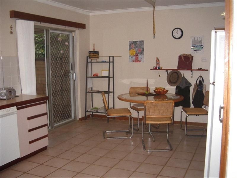 31 Gloucester Road, Kalamunda WA 6076