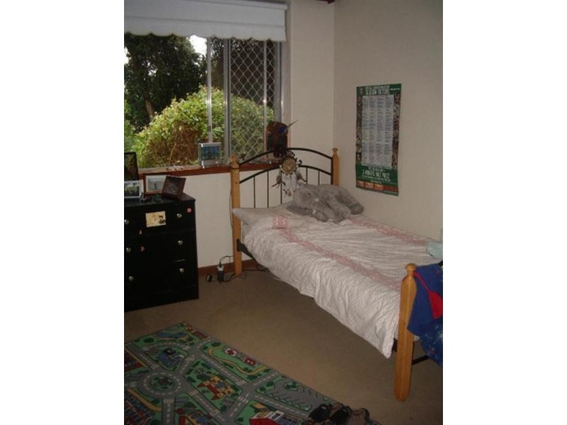 31 Gloucester Road, Kalamunda WA 6076