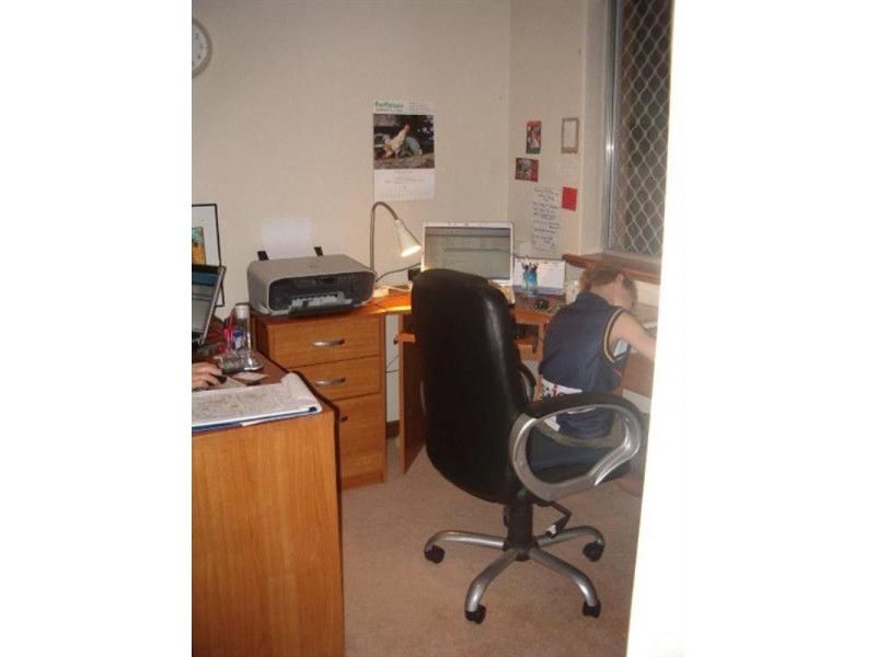 31 Gloucester Road, Kalamunda WA 6076