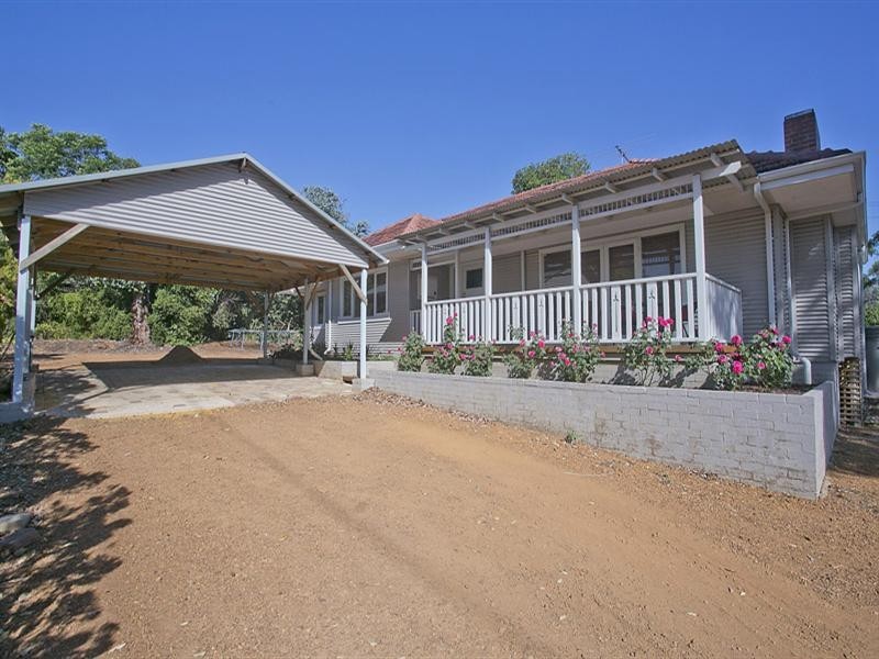 10 Stanhope Road, Kalamunda WA 6076