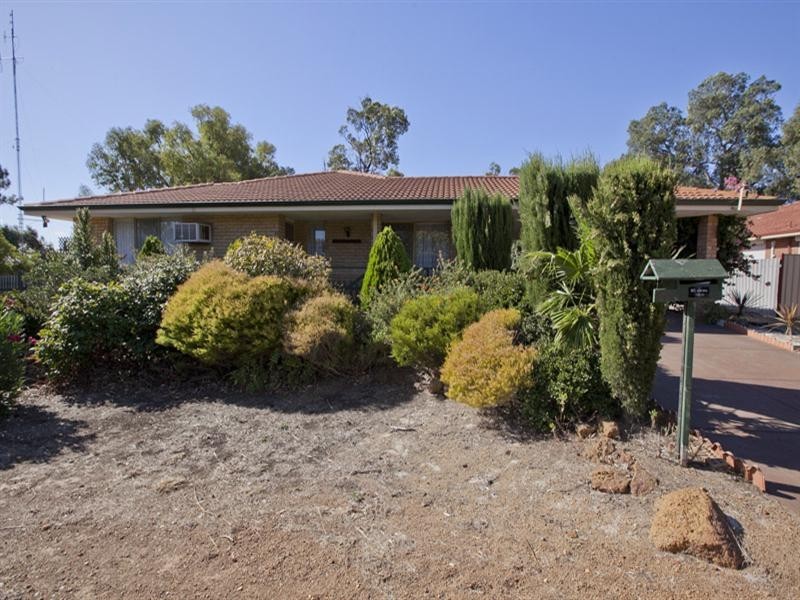 90 Grove Road, Lesmurdie WA 6076