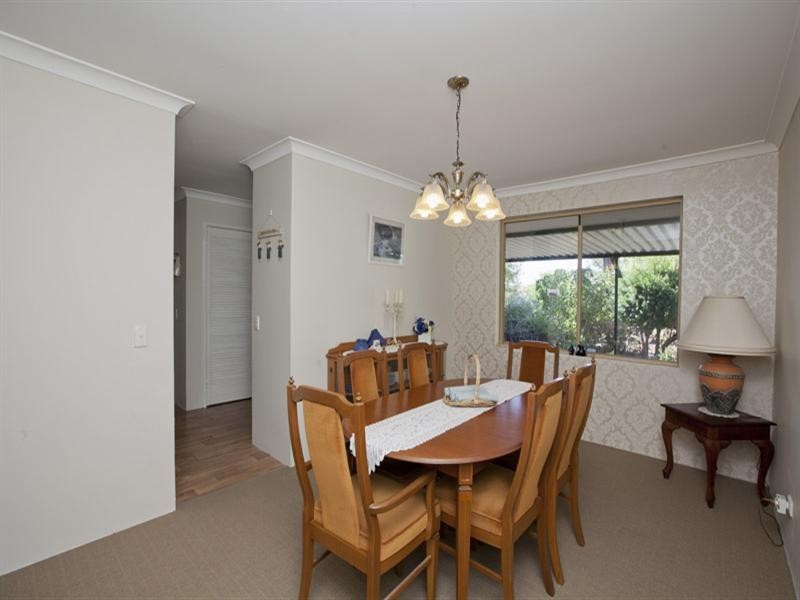 90 Grove Road, Lesmurdie WA 6076