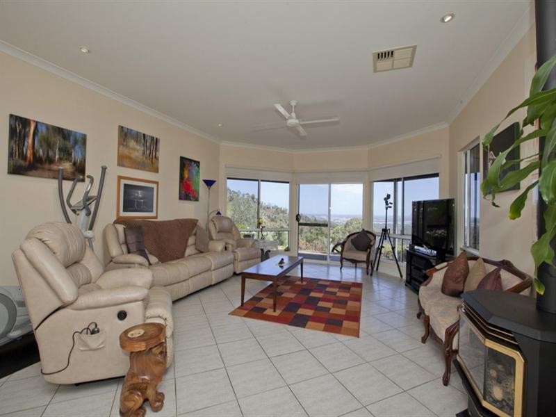 15 City Vista, Gooseberry Hill WA 6076