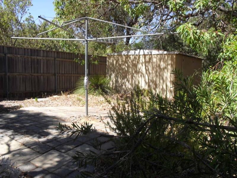 195 Lesmurdie Road, Lesmurdie WA 6076