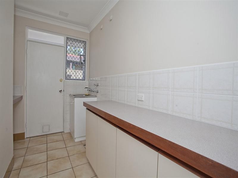 61 Regency Drive, Thornlie WA 6108