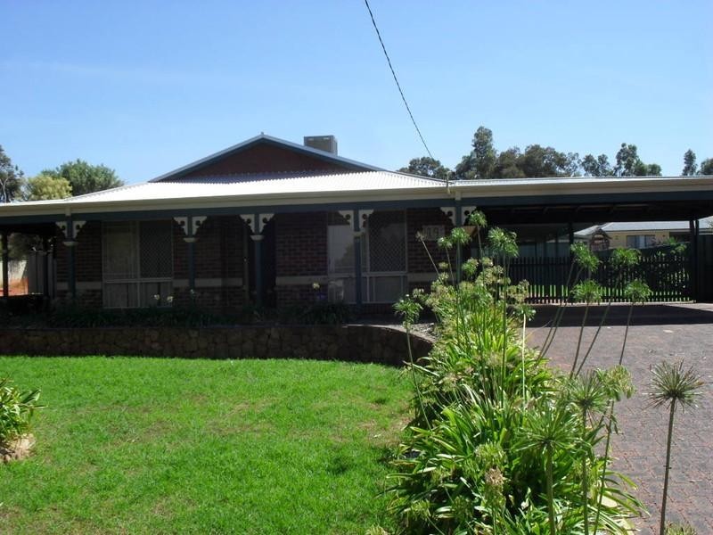 19 Halleendale Road, Walliston WA 6076