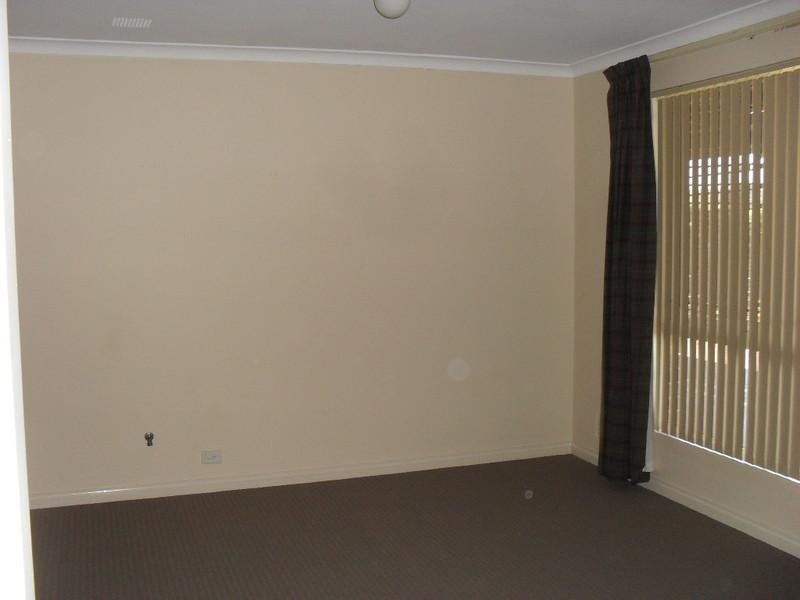 19 Halleendale Road, Walliston WA 6076