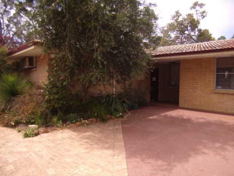 42 Railway Road, Kalamunda WA 6076