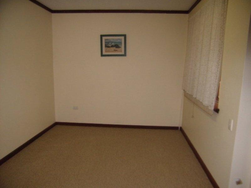 42 Railway Road, Kalamunda WA 6076