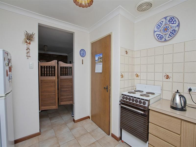 4/35 Poets Lane, Kalamunda WA 6076