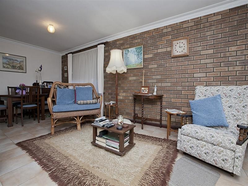 4/35 Poets Lane, Kalamunda WA 6076