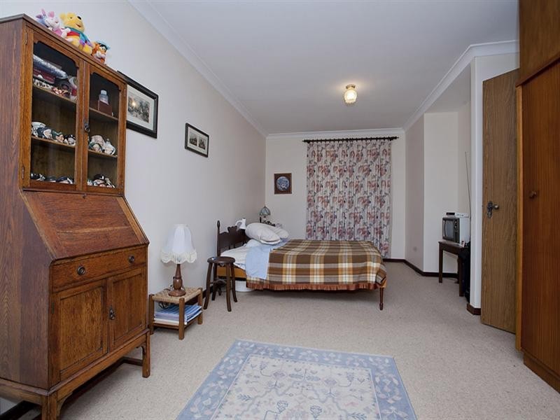 4/35 Poets Lane, Kalamunda WA 6076