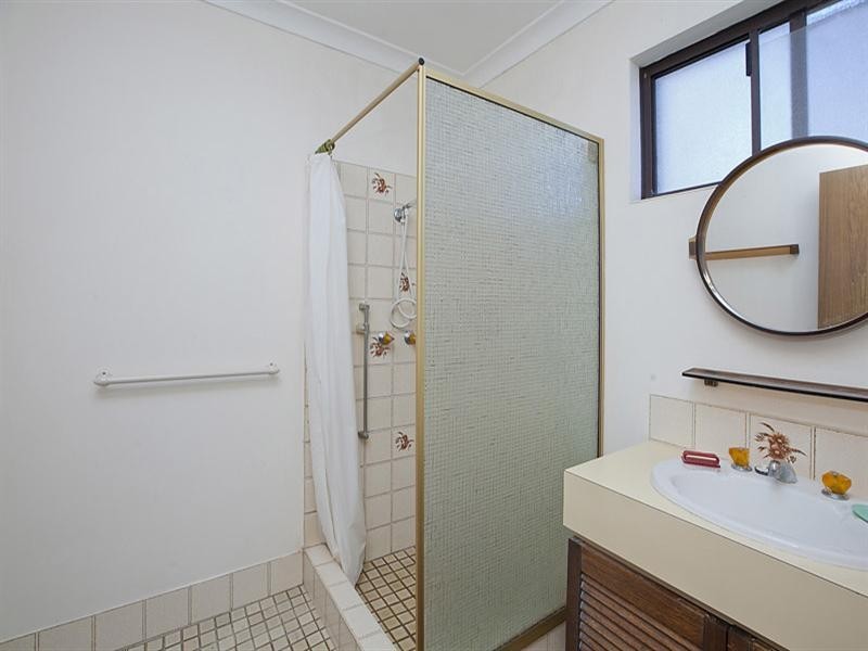 4/35 Poets Lane, Kalamunda WA 6076