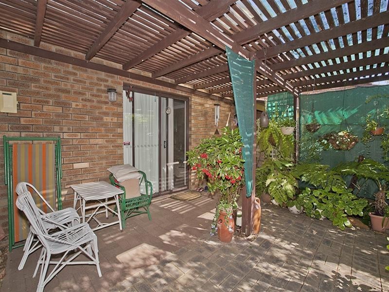 4/35 Poets Lane, Kalamunda WA 6076