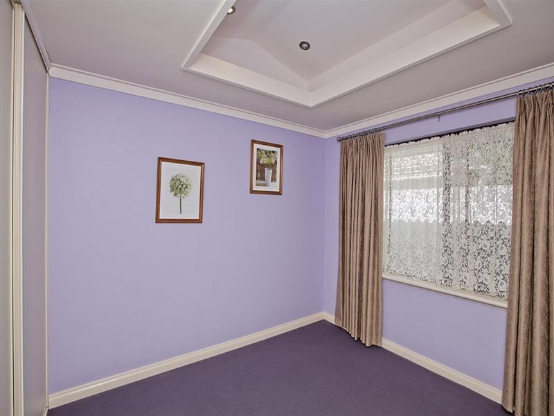 35 Coronilla Way, Forrestfield WA 6058