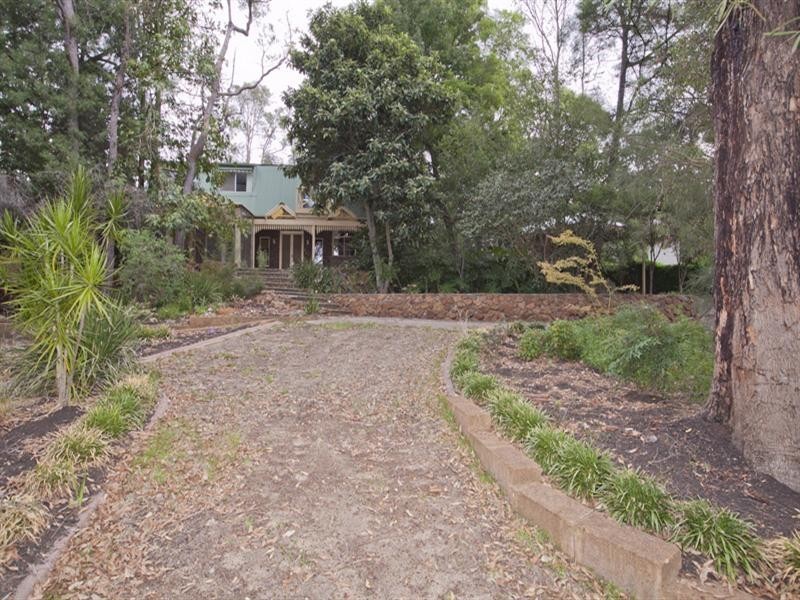 168 Carmel Road, Carmel WA 6076