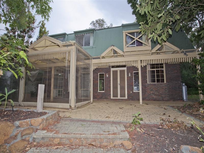 168 Carmel Road, Carmel WA 6076