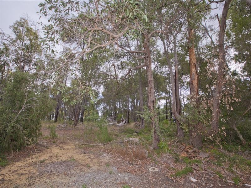 168 Carmel Road, Carmel WA 6076