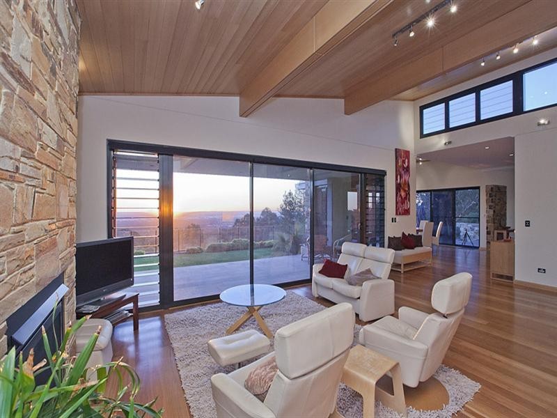 9 City Vista, Gooseberry Hill WA 6076