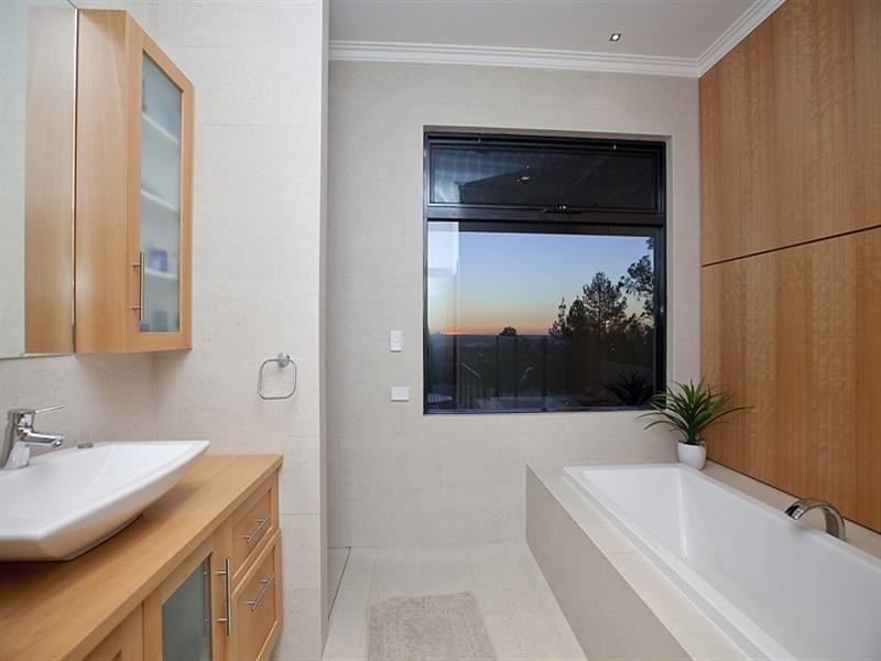 9 City Vista, Gooseberry Hill WA 6076