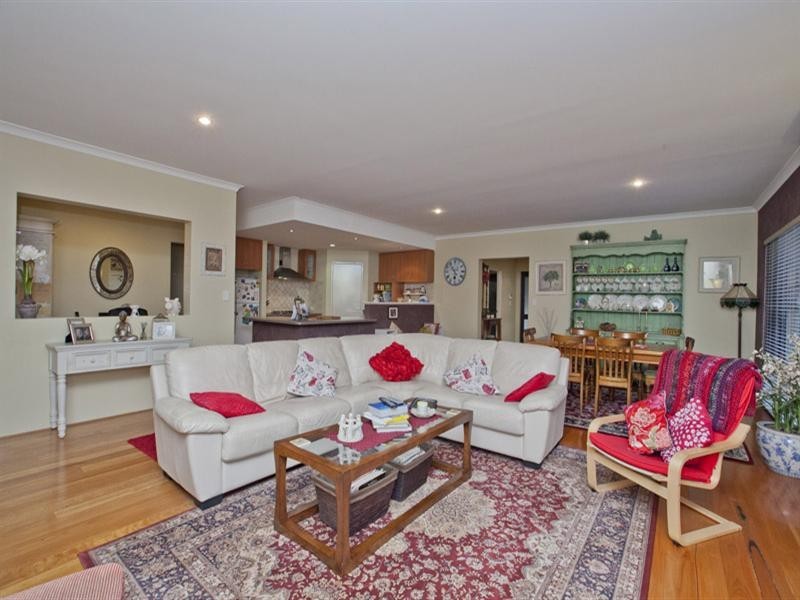 58 Hawkvale Road, High Wycombe WA 6057
