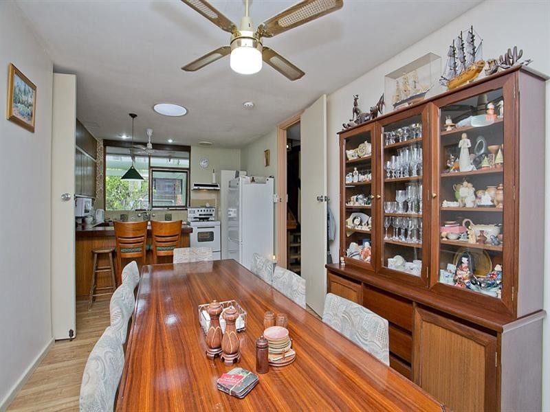 22 Headingly Road, Kalamunda WA 6076