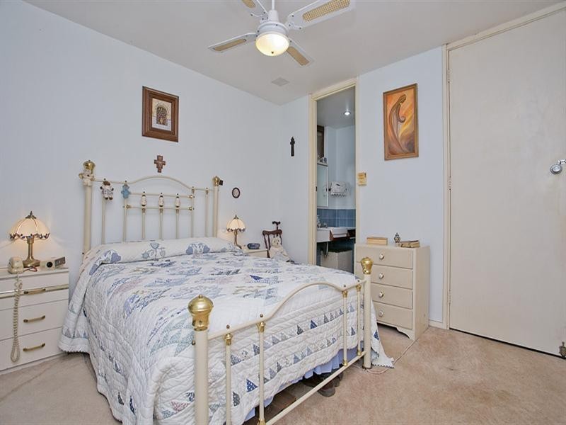 22 Headingly Road, Kalamunda WA 6076