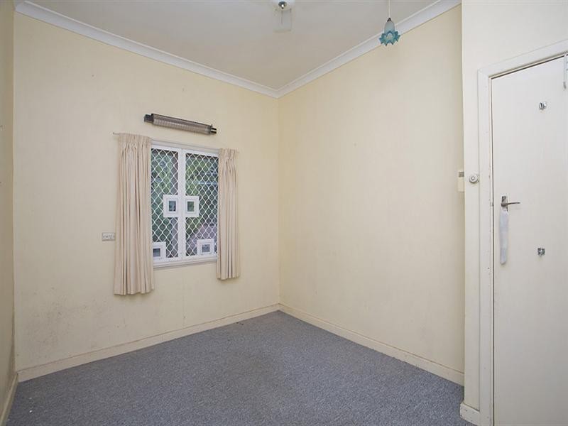 12 Snowball Road, Kalamunda WA 6076